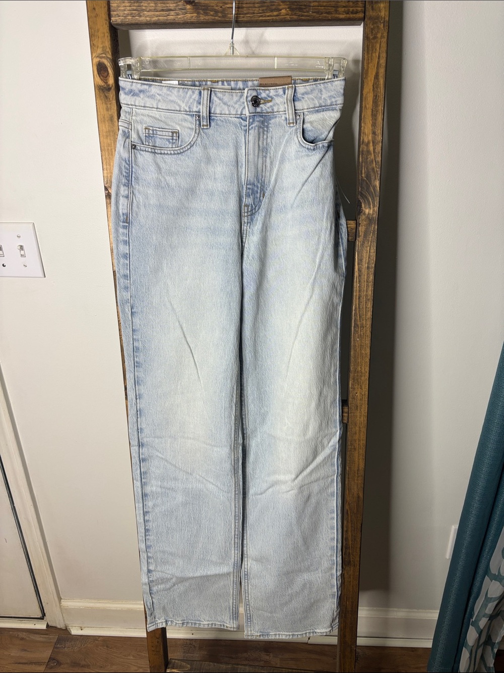 PacSun 90s Boyfriend Seawater ll Light Blue Straight Leg Jeans Size 25